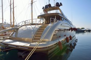 Genieten van een luxe jachttocht op Ibiza